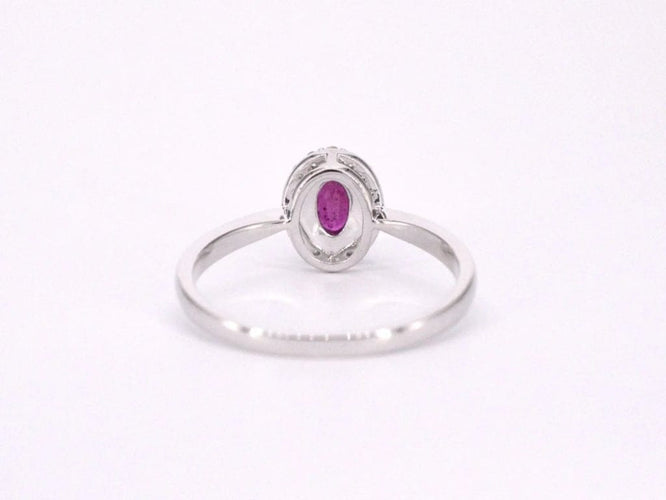 Bague 54 Bague entourage en or blanc 14 carats avec diamants et rubis 58 Facettes 2011