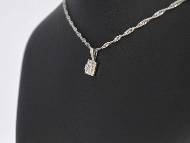 Pendentif Pendentif en or blanc avec diamant 58 Facettes 2024