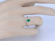 Bague 54 Bague entourage en or blanc 14 carats avec diamants et émeraude 58 Facettes 2012