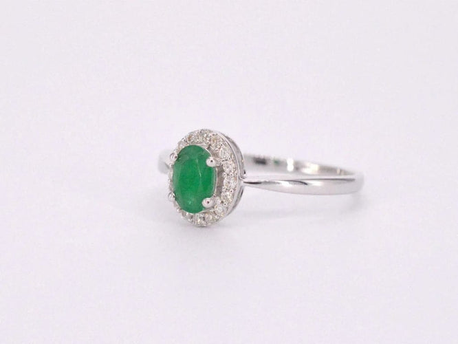 Bague 54 Bague entourage en or blanc 14 carats avec diamants et émeraude 58 Facettes 2012