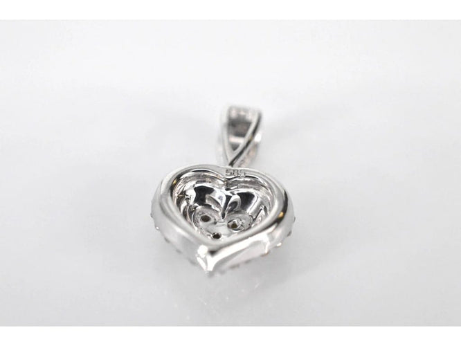 Pendentif Pendentif cœur en or blanc 14 carats avec diamants 58 Facettes 2078