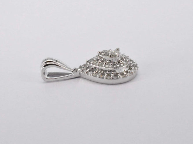 Pendentif Pendentif goutte en or blanc et diamants 58 Facettes 2077