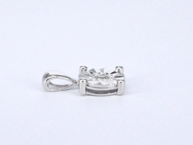 Pendentif Pendentif en or blanc 14 carats avec diamant taille brillant 58 Facettes 2190