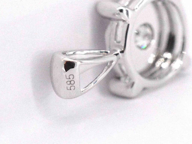 Pendentif Pendentif en or blanc 14 carats avec diamant taille brillant 58 Facettes 2190