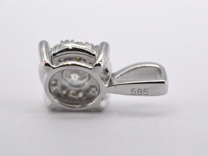 Pendentif Pendentif en or blanc 14 carats avec diamant 58 Facettes 2156