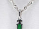 Pendentif Pendentif en or blanc 14 carats avec diamant et émeraude 58 Facettes 2140