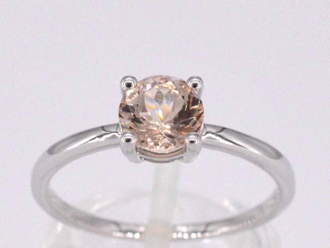 Bague Bague en or blanc 14 carats avec morganite 58 Facettes 2197