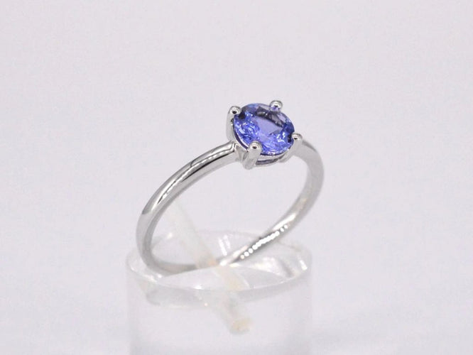 Bague 54 Bague en or blanc 14 carats avec tanzanite et diamant 58 Facettes 2200