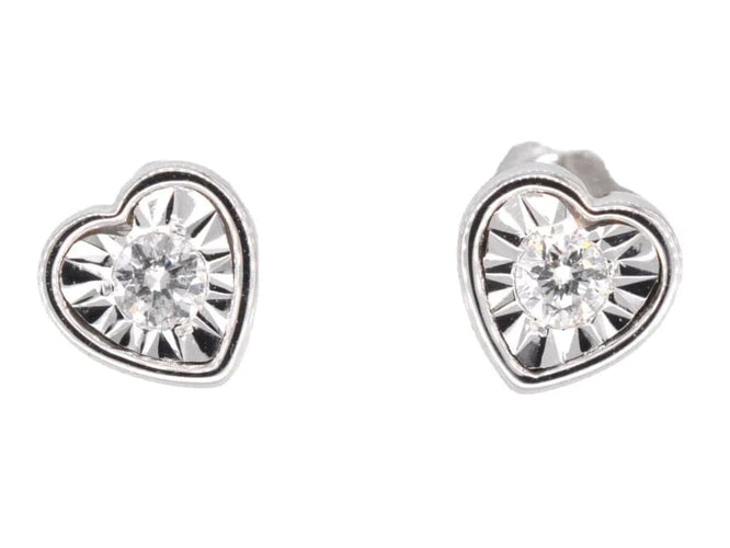Boucles d'oreilles Boucles d’oreilles en or blanc 14 carats avec diamant cœur taille brillant 58 Facettes 2096