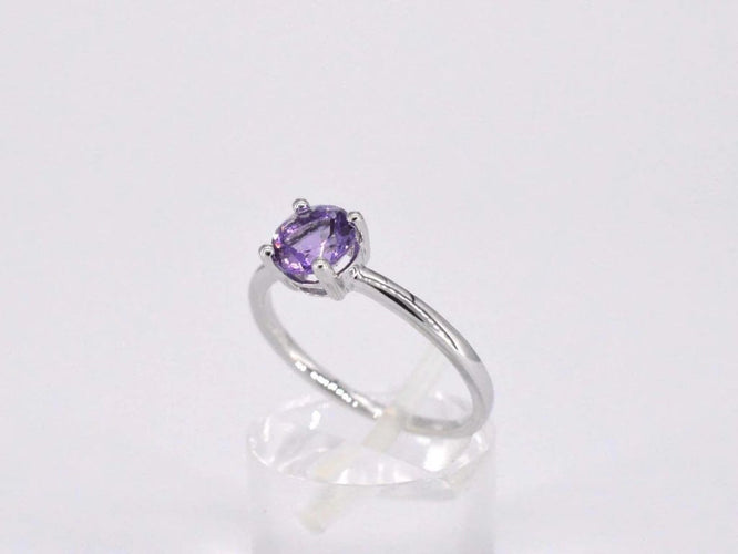 Bague 54 Bague en or blanc 14 carats avec améthyste 58 Facettes 2194