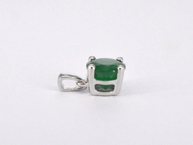 Pendentif Pendentif en or blanc 14 carats avec émeraude 58 Facettes 2205