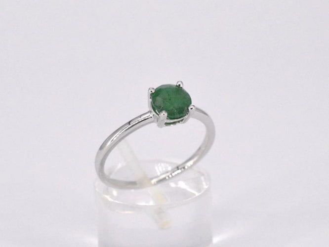 Bague 54 Bague en or blanc 14 carats avec émeraude 1,00 carat 58 Facettes 2206