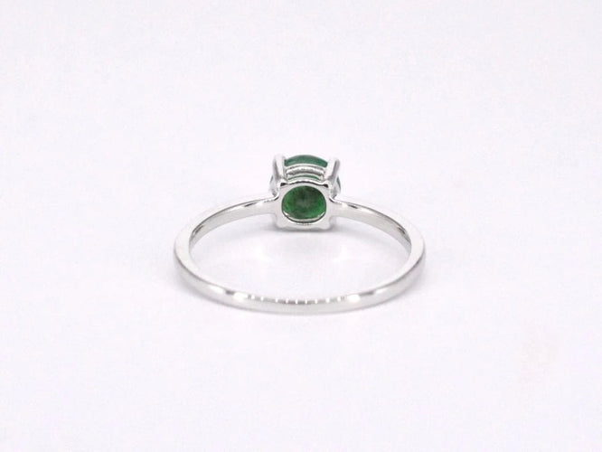 Bague 54 Bague en or blanc 14 carats avec émeraude 1,00 carat 58 Facettes 2206
