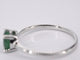 Bague 54 Bague en or blanc 14 carats avec émeraude 1,00 carat 58 Facettes 2206
