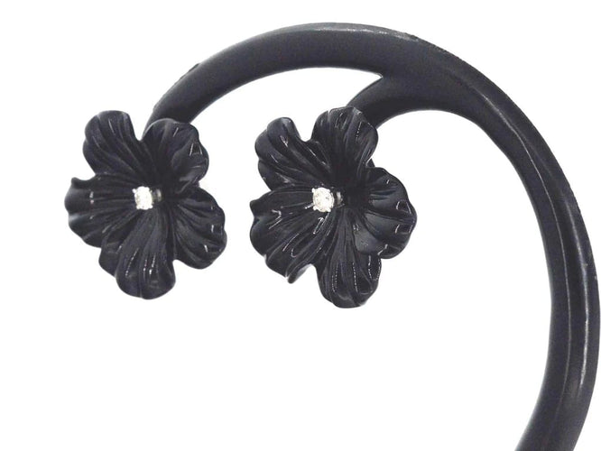 Boucles d'oreilles Boucles d'oreilles en or blanc 14 carats avec diamants 0,18 ct 58 Facettes 2260