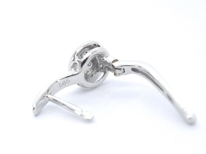 Boucles d'oreilles Boucles d’oreilles en or blanc 14 carats avec diamants 58 Facettes 2280