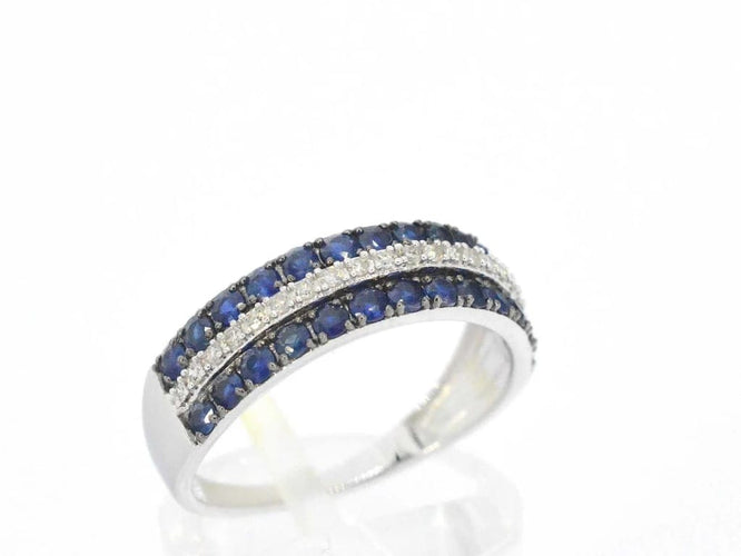 Bague 54 Bague en or blanc 14 carats sertie de diamants et saphir 58 Facettes 2318
