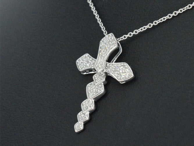 Pendentif Pendentif en or blanc 14 carats avec diamant naturel 58 Facettes 2336