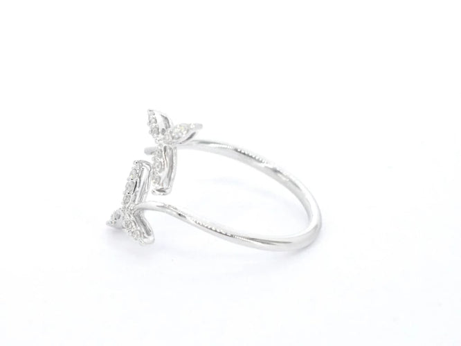 Bague 55 Bague en or blanc 14 carats avec diamants 58 Facettes 2334