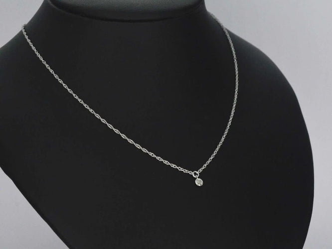 Collier Collier en or blanc 14 carats avec diamant 0,05 ct 58 Facettes 2352