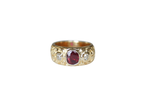 Bague 54 Bague ancienne bandeau rubis et diamants en or jaune 58 Facettes