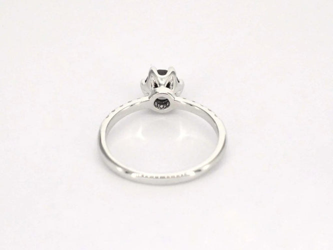Bague 54 Bague en or blanc 14 carats avec diamant noir et diamants 58 Facettes 2222
