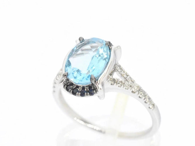 Bague 54 Bague en or blanc 14 carats avec diamants, topaze et saphir 58 Facettes 2322