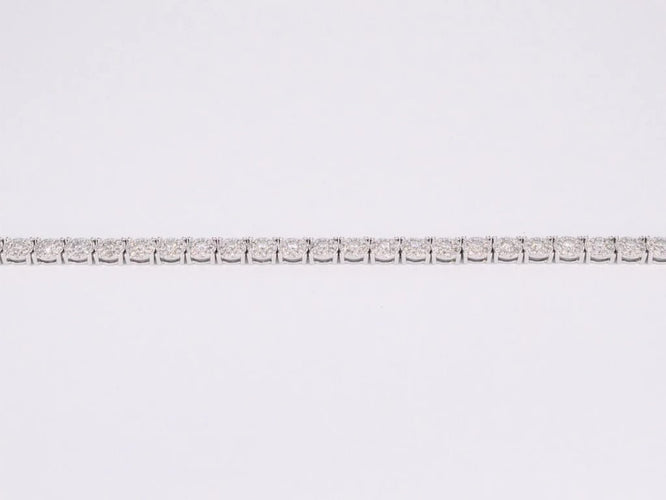 Bracelet Bracelet tennis en or blanc 18 carats avec diamants 58 Facettes 2037
