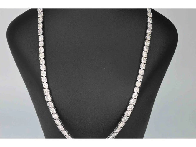 Collier Collier en or blanc 18 carats avec diamants taille brillant 58 Facettes 2038