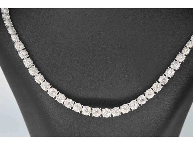 Collier Collier en or blanc 18 carats avec diamants taille brillant 58 Facettes 2038