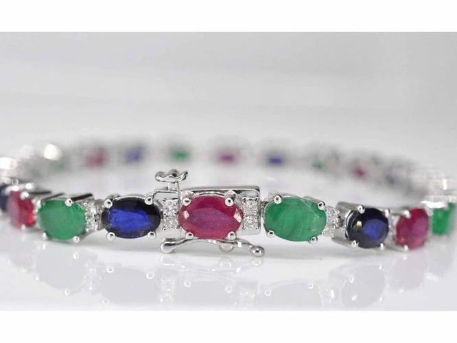 Bracelet Bracelet tennis en or blanc 14 carats avec diamants et pierres précieuses 58 Facettes 2068