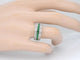Bague 54 Bague en or blanc 14 carats avec diamants et émeraude 58 Facettes 2071