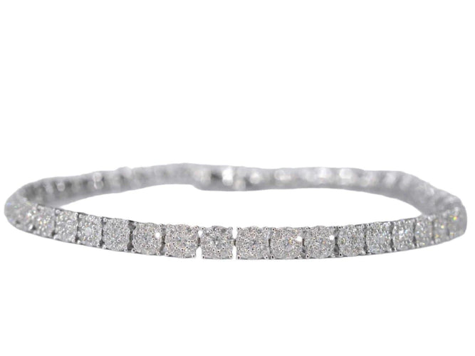 Bracelet Bracelet tennis en or blanc 14 carats avec diamants 58 Facettes 2070