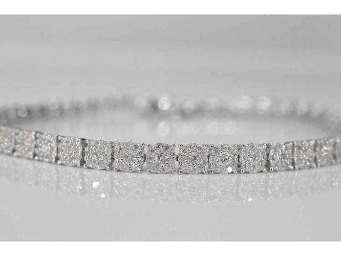 Bracelet Bracelet tennis en or blanc 14 carats avec diamants 58 Facettes 2070