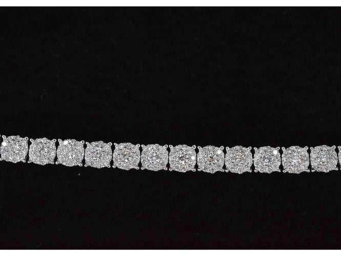 Bracelet Bracelet tennis en or blanc 14 carats avec diamants 58 Facettes 2070