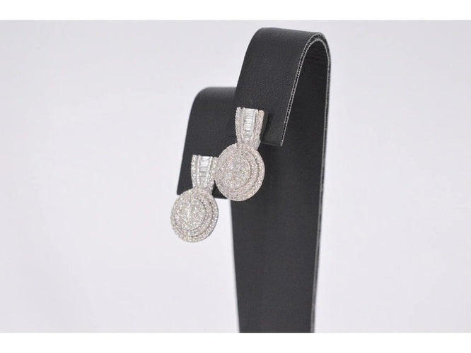Boucles d'oreilles Boucles d'oreilles en or blanc 14 carats avec diamants 58 Facettes 2076