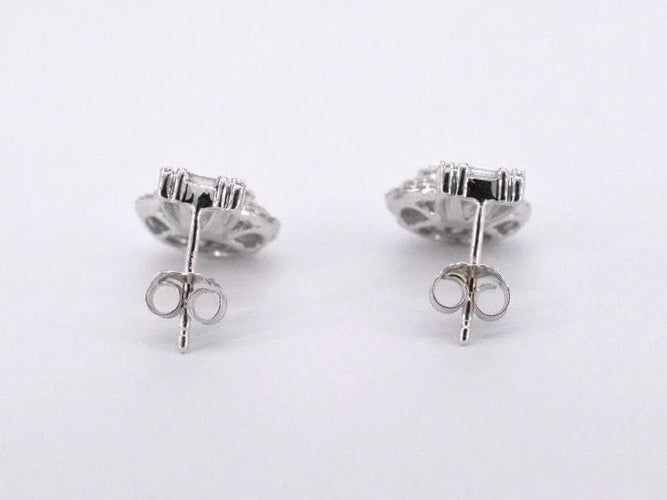 Boucles d'oreilles Boucles d'oreilles en or blanc 14 carats avec diamants 58 Facettes 2076