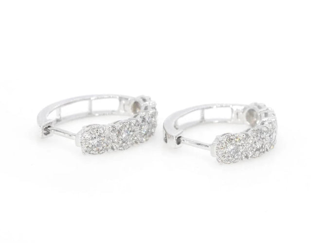 Boucles d'oreilles Boucles d'oreilles créoles en or blanc 14 carats avec diamants 58 Facettes 2111