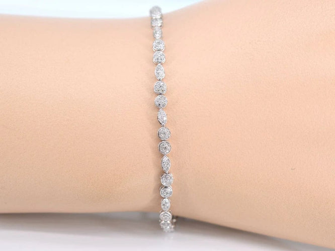 Bracelet Bracelet tennis en or blanc 14 carats serti de diamants 1,10 ct 58 Facettes 2151