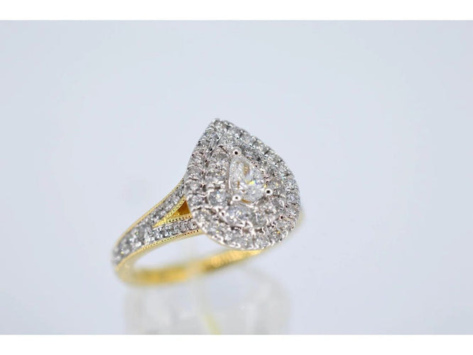 Bague 54 Bague entourage forme poire en or 14 carats avec diamant 1,15 ct 58 Facettes 2154