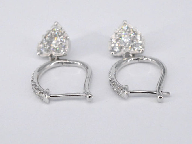 Boucles d'oreilles Boucles d’oreilles cœur en or blanc 14 carats et diamants 58 Facettes 2174