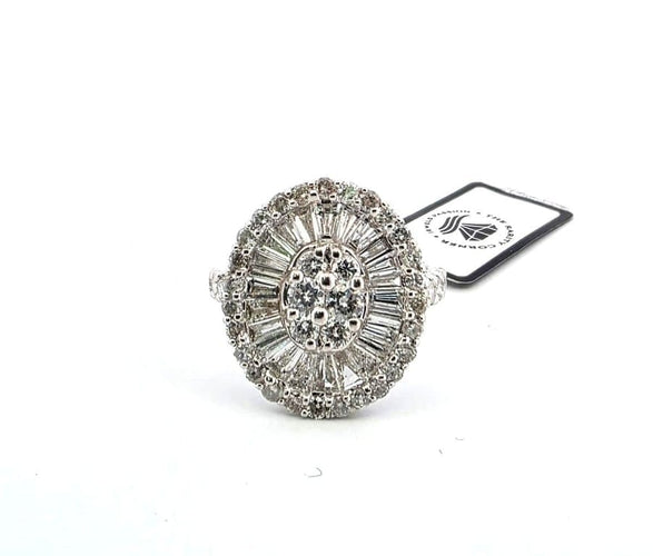 Bague 54 Bague en or blanc 18 carats sertie de diamants 2,80 ct 58 Facettes