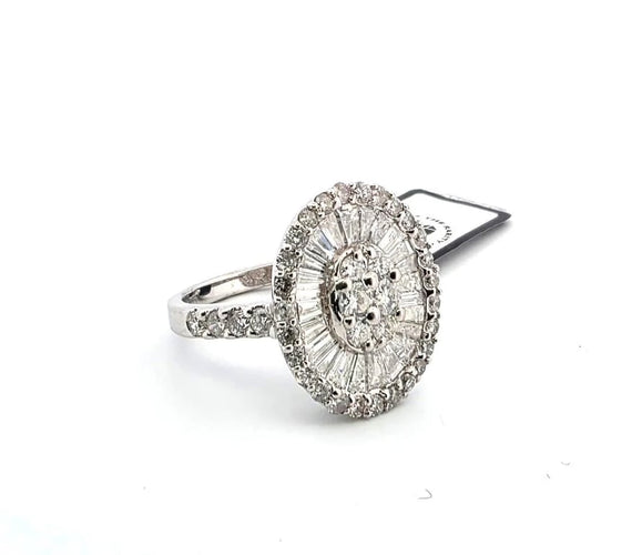 Bague 54 Bague en or blanc 18 carats sertie de diamants 2,80 ct 58 Facettes