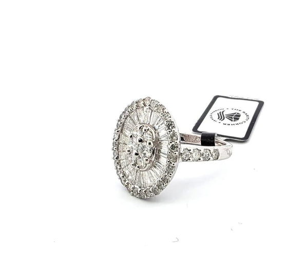 Bague 54 Bague en or blanc 18 carats sertie de diamants 2,80 ct 58 Facettes