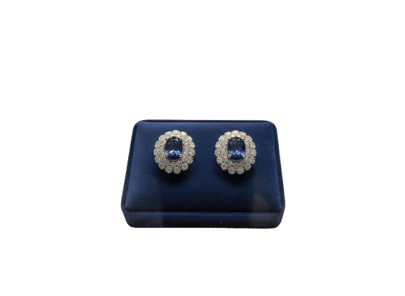 Boucles d'oreilles 2021 P - Boucles d'oreilles en or blanc 18 carats saphirs et diamants 58 Facettes