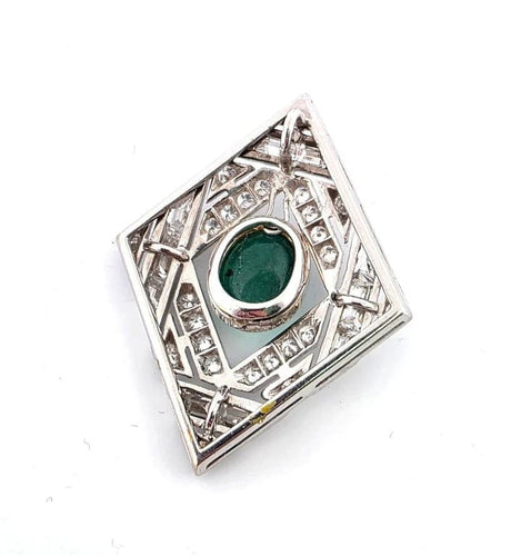Pendentif Pendentif en or blanc 18 carats avec émeraude et diamants 58 Facettes