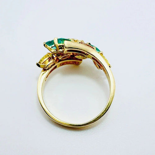 Bague 53 Bague en or jaune 750 sertie de diamants et émeraudes 58 Facettes 50373