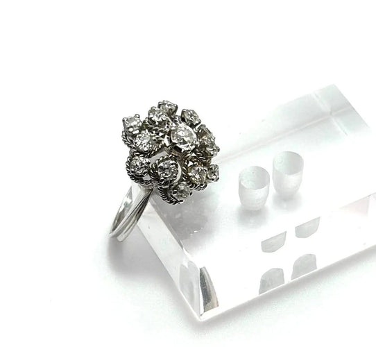 Bague 53 Bague rosette vintage en or blanc 750 et diamants 58 Facettes 50409