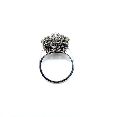 Bague 53 Bague rosette vintage en or blanc 750 et diamants 58 Facettes 50409
