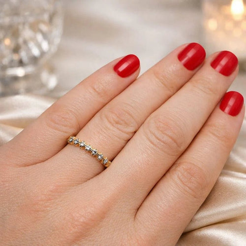 Bague 57 Bague alliance ondulée en or jaune 750 sertie de diamants 58 Facettes 50411